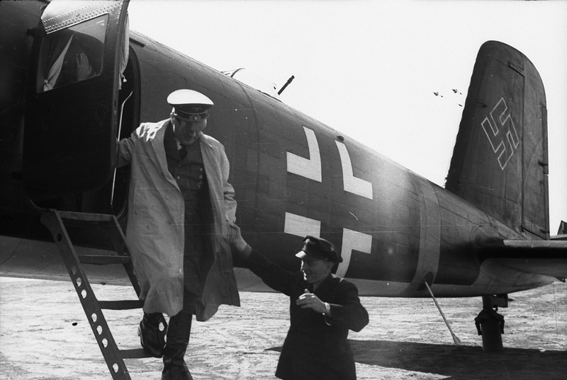 Adolf Hitler leaves his Focke-Wulf Fw 200 Condor at his arrival in Poltawa, Ukraine